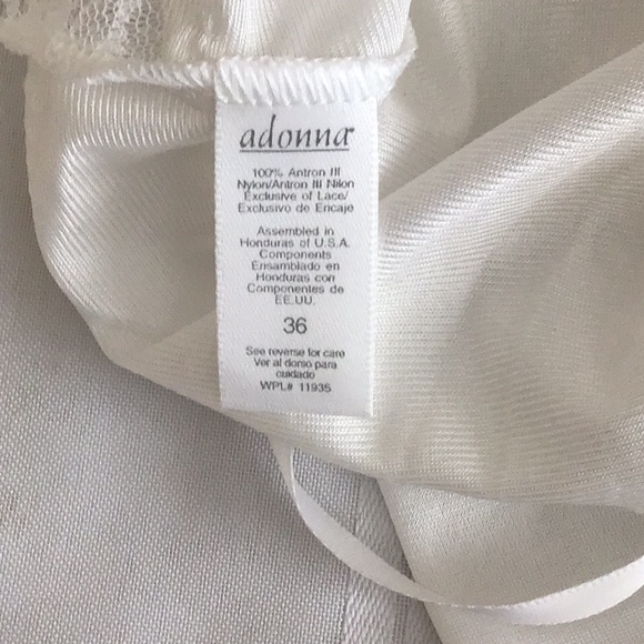 Adonna slips (2) black and white size 36 made in USA used great condition - Picture 3 of 6